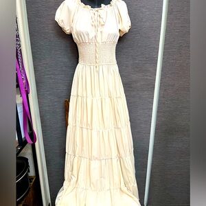 Photo shoot dress size M Ivory color